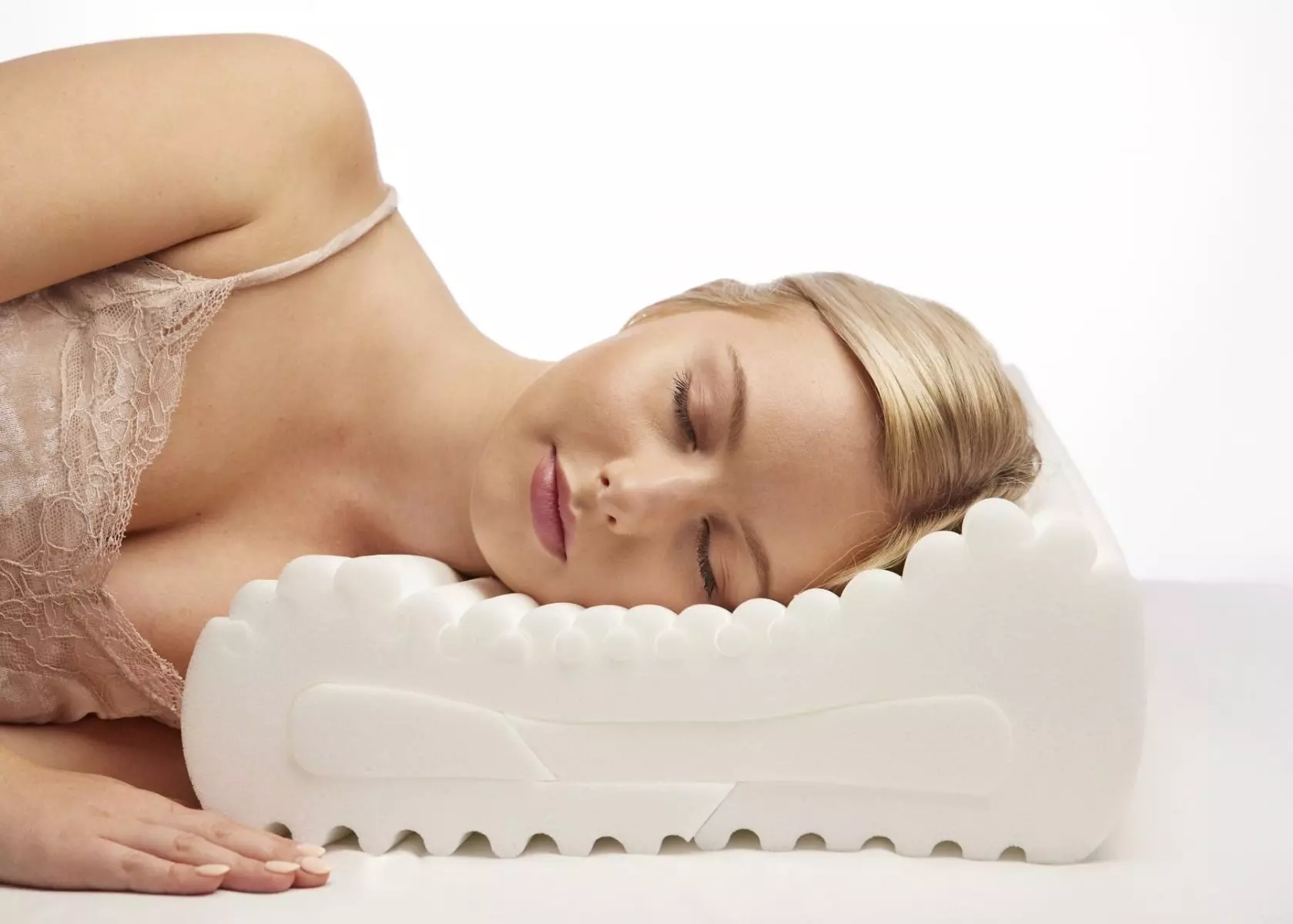 Loralei Doze & Dream Memory Foam Pillow - Image 2